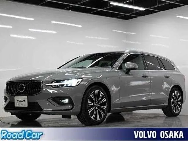Volvo V60 2025 — фото 1, купить с доставкой в Москву