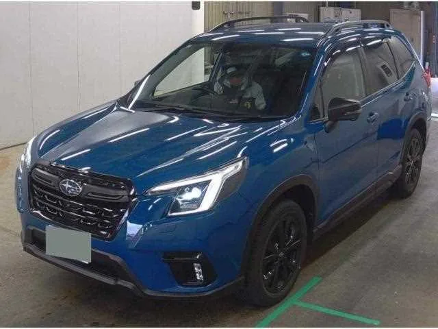 Subaru Forester 2023 — фото 1, купить с доставкой в Москву