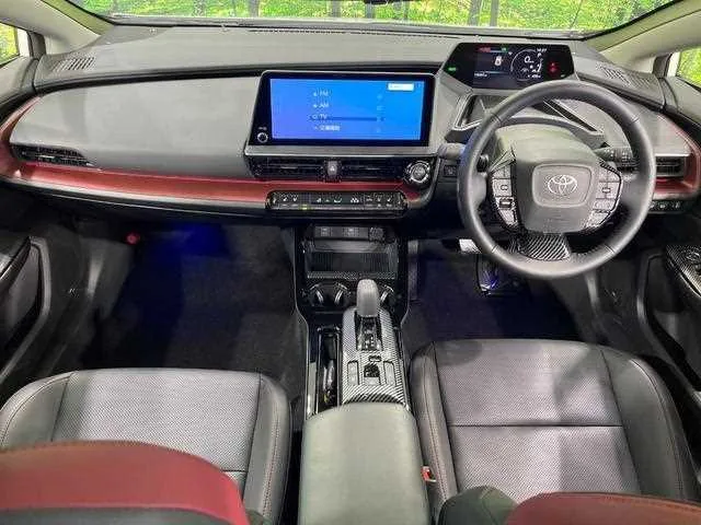 Toyota Prius 2024 — миниатюра 2