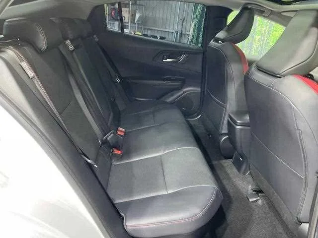 Toyota Prius 2024 — миниатюра 4