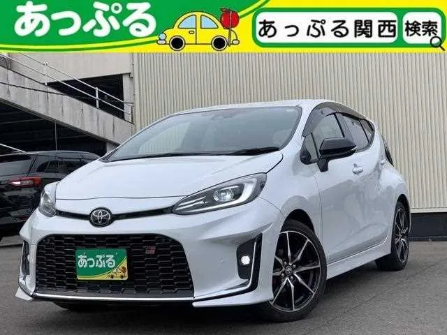 Toyota AQUA 2024 — фото 1, купить с доставкой в Москву