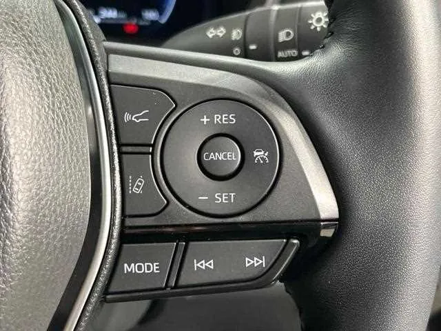 Toyota Harrier Hybrid 2024 — миниатюра 3