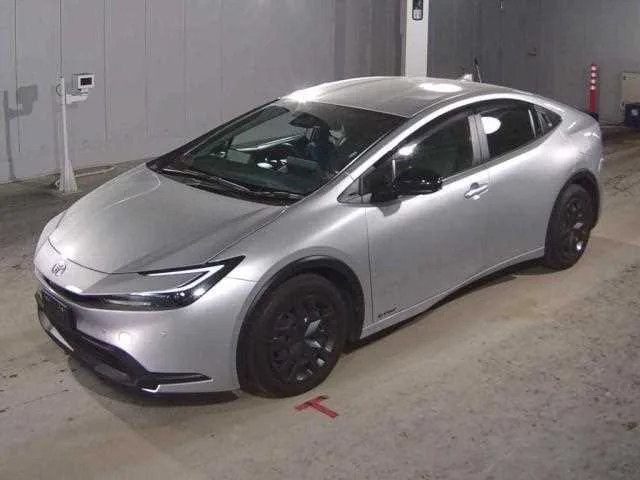 Toyota Prius 2023 — миниатюра 5