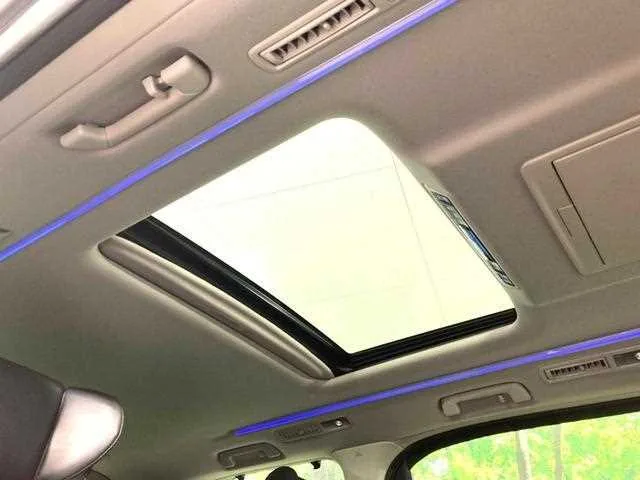 Toyota Alphard G 2023 — миниатюра 3