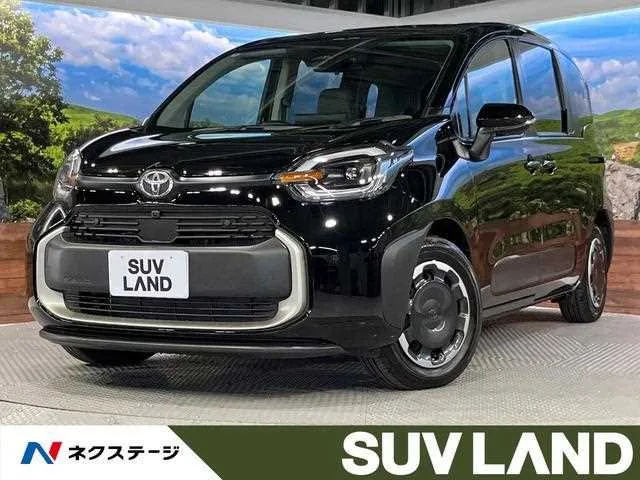 Toyota Sienta 2025 — фото 1, купить с доставкой в Москву