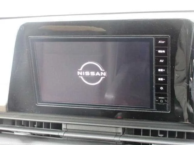 Nissan Serena 2023 — миниатюра 4