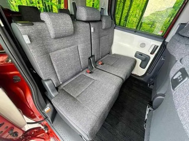 Toyota Sienta 2025 — миниатюра 4
