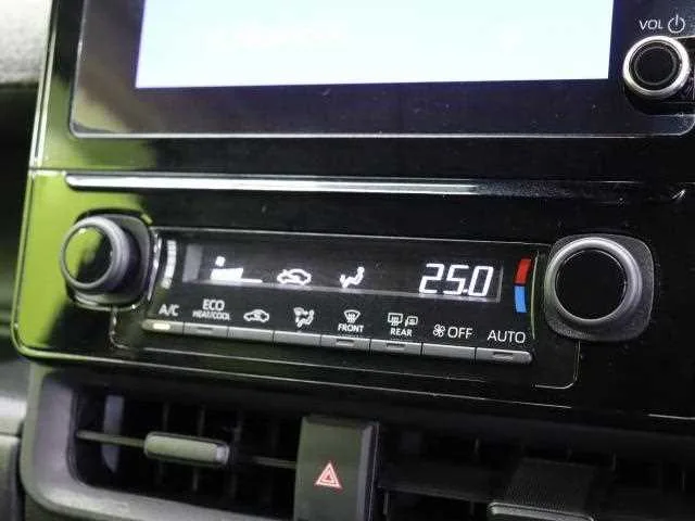 Toyota Sienta 2022 — миниатюра 4
