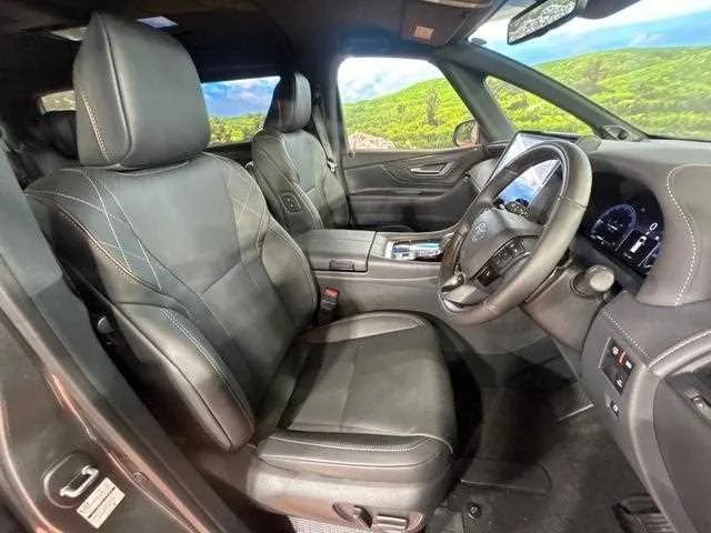 Toyota Vellfire 2026 — миниатюра 5