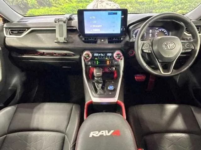 Toyota RAV4 2025 — миниатюра 2