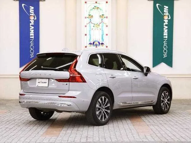 Volvo XC60 2025 — миниатюра 2