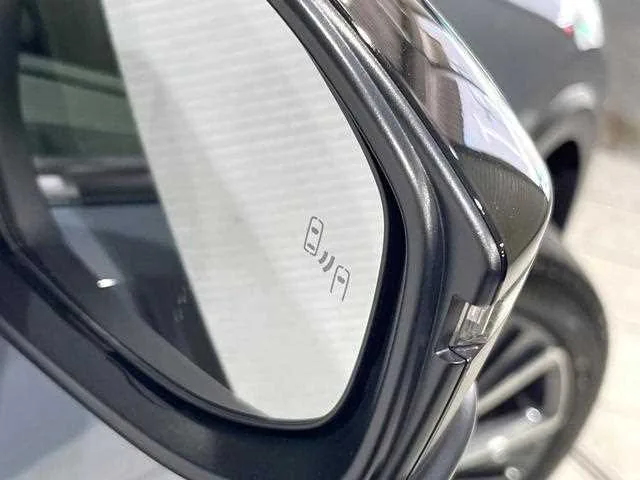 Toyota Prius 2025 — миниатюра 3