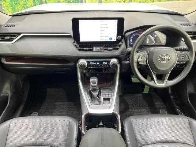 Toyota RAV4 2022 — миниатюра 2