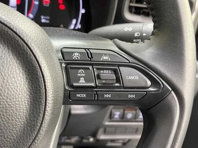 Toyota Sienta 2022 — миниатюра 3