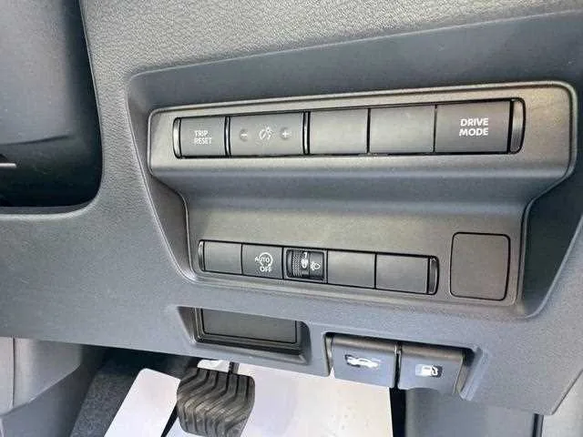 Nissan Serena 2026 — миниатюра 5
