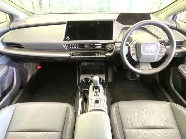 Toyota Prius 2025 — миниатюра 2
