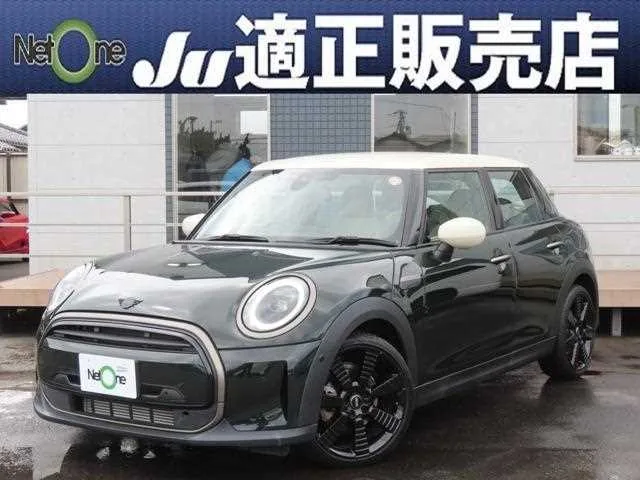 BMW MINI 2023 — фото 1, купить с доставкой в Москву