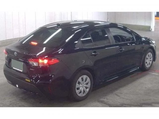 Toyota Corolla Sedan 2025 — миниатюра 2