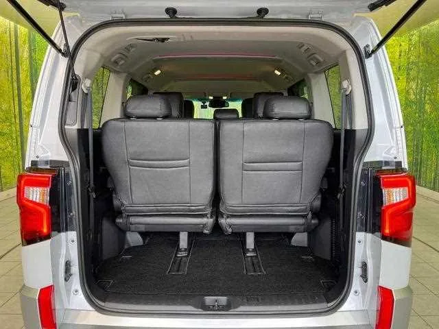 Mitsubishi Delica D5 2024 — миниатюра 4