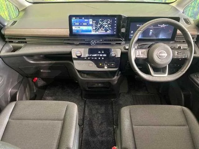Nissan Serena 2023 — миниатюра 2