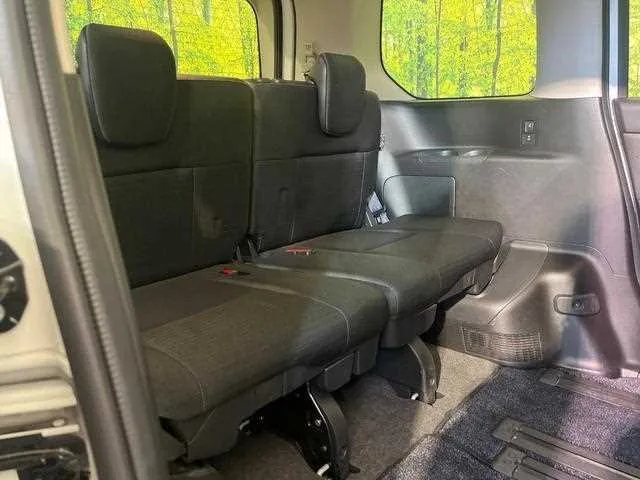 Nissan Serena 2023 — миниатюра 4