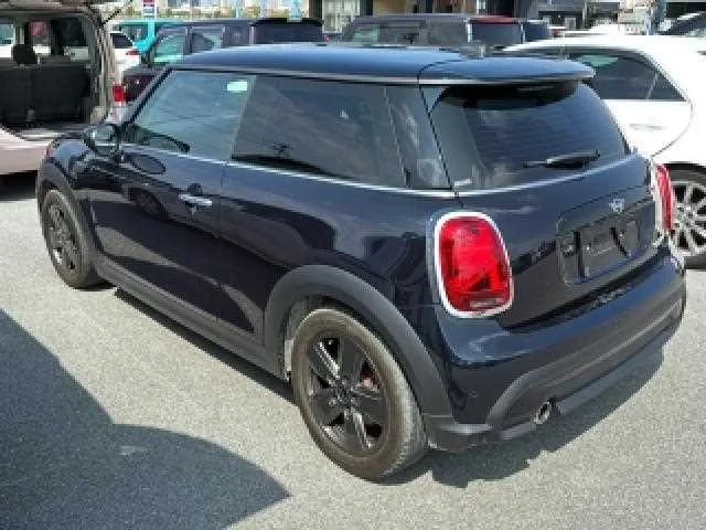 BMW MINI 2023 — миниатюра 2