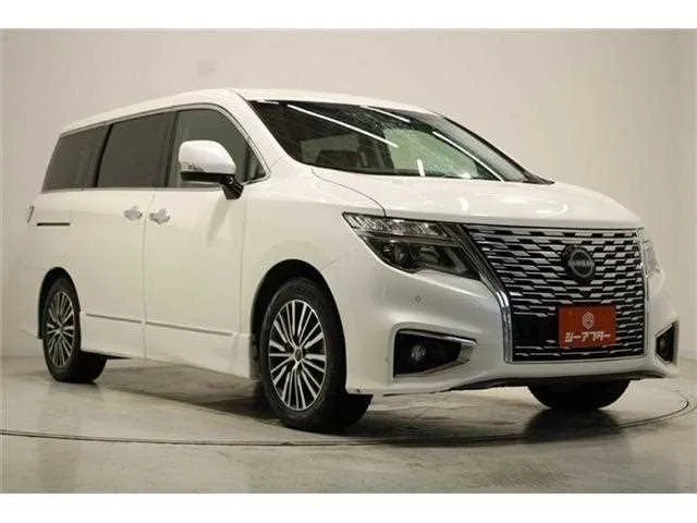 Nissan Elgrand 2024 — миниатюра 3