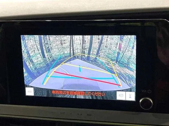 Toyota Prius 2023 — миниатюра 5