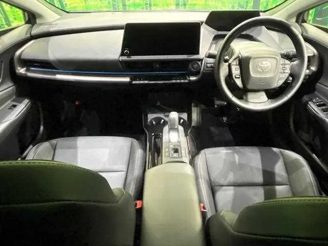 Toyota Prius 2024 — миниатюра 2