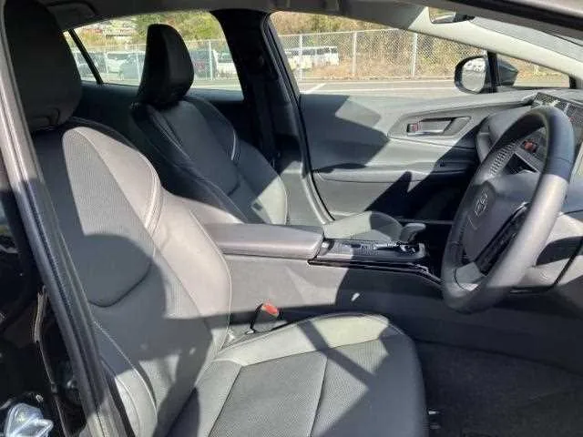 Toyota Prius Z 2025 — миниатюра 5