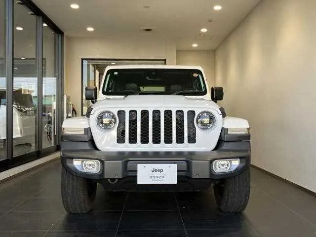 Jeep Wrangler 2023 — миниатюра 2