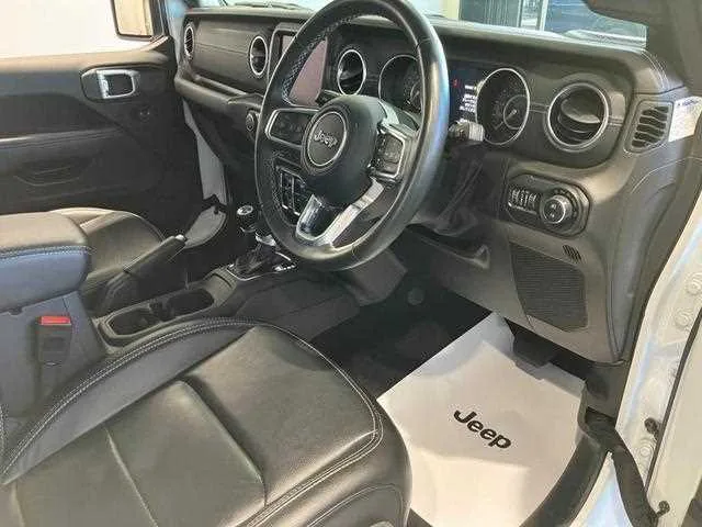 Jeep Wrangler 2023 — миниатюра 4