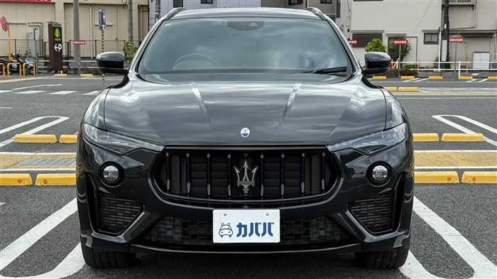 Maserati Levante 2022 — миниатюра 2
