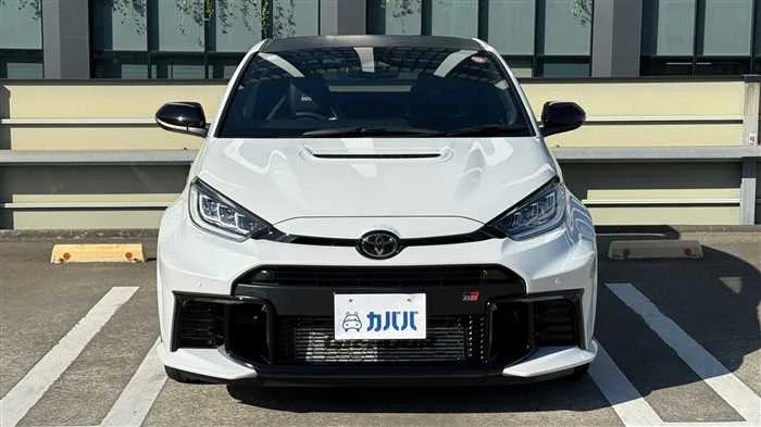 Toyota Yaris RZ 2025 — миниатюра 2