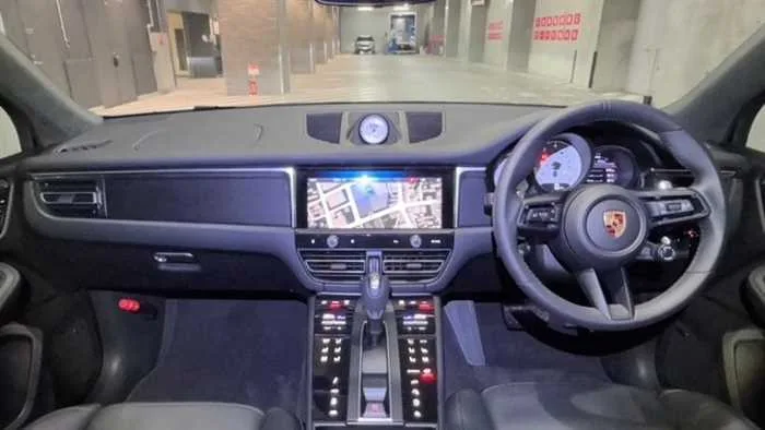 Porsche Macan GTS 2025 — миниатюра 5