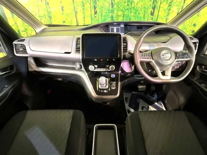 Nissan Serena 2022 — миниатюра 3