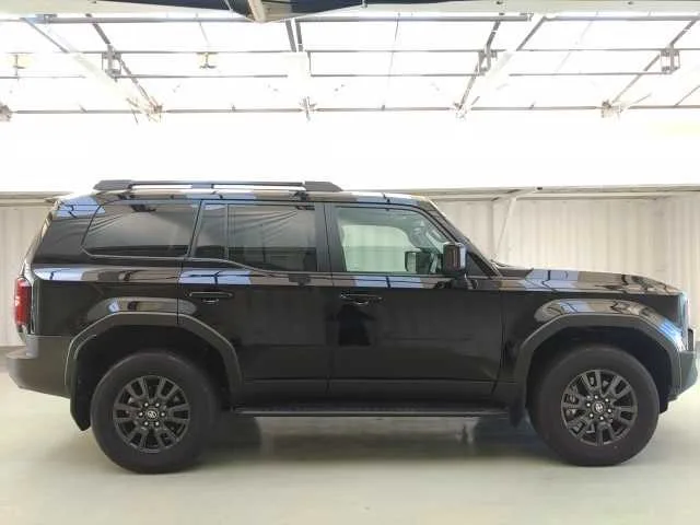 Toyota Land Cruiser VX 2025 — миниатюра 2