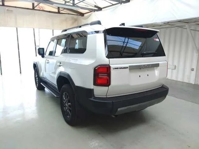 Toyota Land Cruiser VX 2025 — миниатюра 5