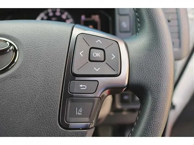 Toyota Hiace Van 2024 — миниатюра 4