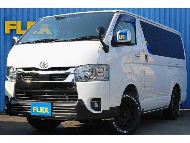 Toyota Hiace Van 2023 — фото 1, купить с доставкой в Москву