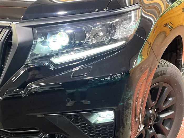 Toyota Land Cruiser Prado 2023 — миниатюра 5