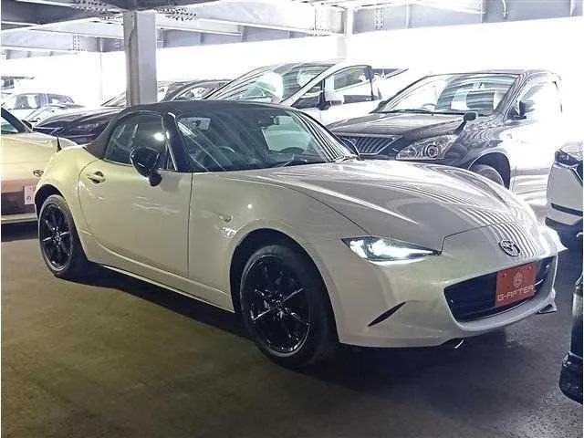 Mazda Roadster 2025 — фото 1, купить с доставкой в Москву