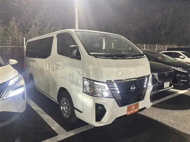 Nissan Caravan Van 2025 — фото 1, купить с доставкой в Москву