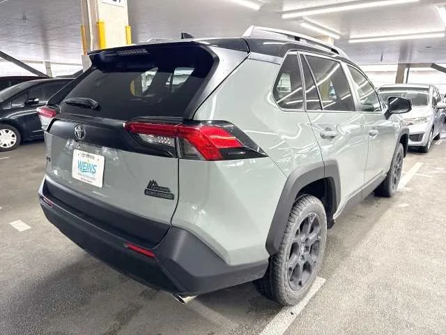 Toyota RAV4 ADVENTURE OFFLOAD PACKAGE 2 2023 — миниатюра 3