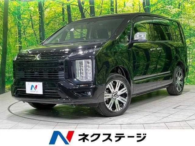 Mitsubishi Delica D:5 2023 — фото 1, купить с доставкой в Москву