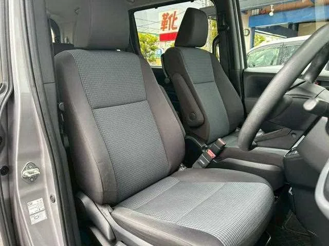 Toyota Noah 2023 — миниатюра 3