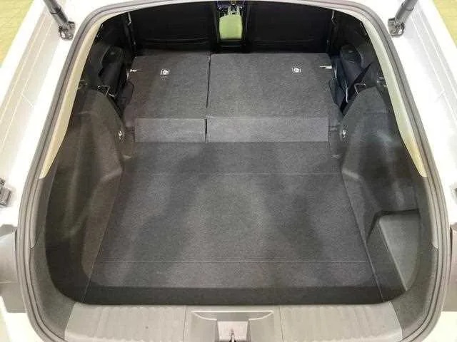 Toyota Prius 2024 — миниатюра 4