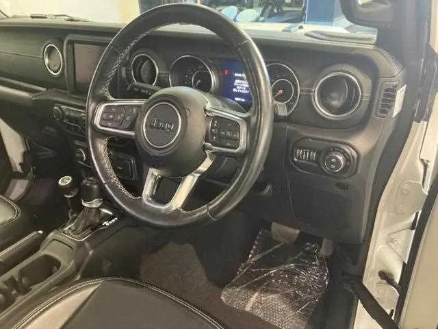 Jeep Wrangler 2023 — миниатюра 4