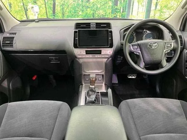 Toyota Land Cruiser Prado 2023 — миниатюра 2