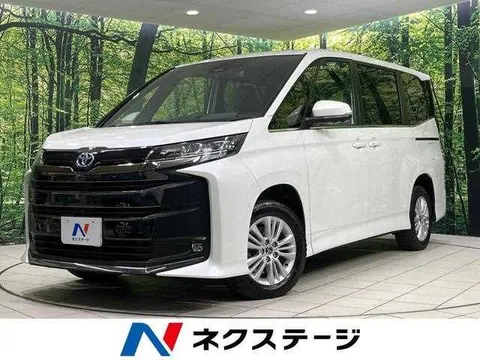 Toyota Noah 2024 купить в Москве